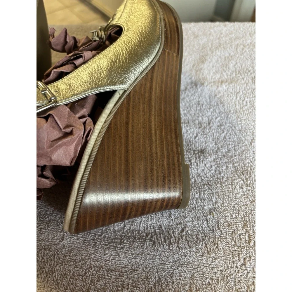 Sperry Top Sider Women's‎ Metallic Gold Wedge Heel 3.25